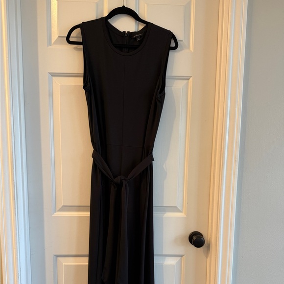 Banana Republic jersey jumpsuit - W size 12. Pockets!!!!! - Picture 6 of 7
